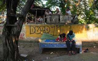 Thêm quốc gia cấm trẻ em sử dụng mạng xã hội