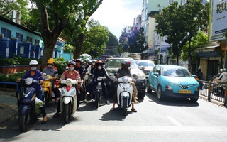 Nắng nóng diện rộng tại TPHCM và Nam Bộ, có nơi trên 37 độ C