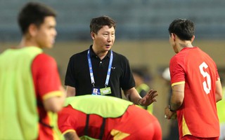 HLV Kim Sang-sik tự tin hướng mục tiêu giúp tuyển Việt Nam đánh bại Malaysia 2-0