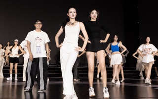 Ai đứng sau những màn đồng diễn ấn tượng ở chung kết "Miss World Vietnam 2025"