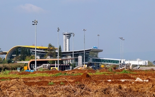 Hơn 1.000 tỉ đồng nâng cấp sân bay Liên Khương