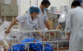 3 người nghi ngộ độc sau bữa ăn gia đình