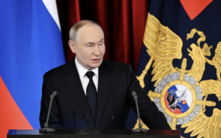 Nga tố Ukraine tấn công khủng bố tàu khí đốt