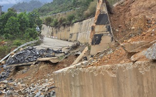 Sạt trượt trên tuyến cao tốc La Sơn - Hòa Liên: Có thể kéo lùi tiến độ dự án đến cuối năm