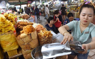 Chính phủ quy định chi tiết ngưỡng doanh thu miễn các loại thuế với hộ kinh doanh