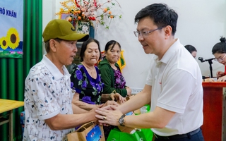 VIDEO: Những phần quà ấm áp của Saigon Co.op trao tặng người dân khó khăn