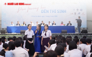 2.000  học sinh tham gia "Đưa trường học đến thí sinh"