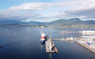 Mở hướng phát triển kinh tế vịnh biển