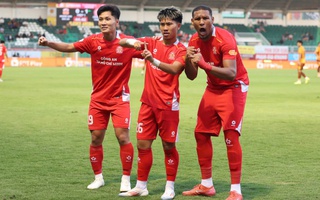 Việt kiều Khoa Ngô lập công giúp CLB Công an TP HCM đánh bại Hoàng Anh Gia Lai