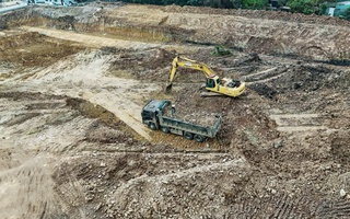 Bên trong đại công trường thi công hồ điều hoà rộng hơn 36 ha