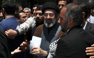 Iran công bố lãnh tụ tối cao mới