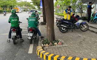 Giá xăng tăng mạnh, tài xế công nghệ ngại nhận cuốc ngắn