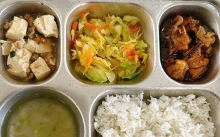 Thịt lợn bệnh vào trường học, Bộ Y tế yêu cầu kiểm tra bếp ăn