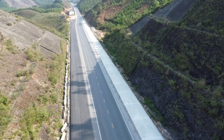 Quy định tốc độ tối đa trên tuyến cao tốc La Sơn - Hoà Liên cho xe lưu thông