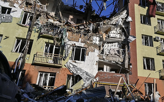 Lý do đằng sau lệnh ngừng bắn 32 giờ giữa Nga và Ukraine