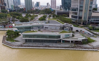 Cận cảnh bến du thuyền trăm tỉ bỏ hoang bên sông Hàn