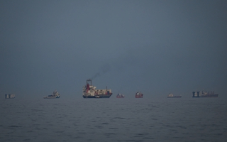 Hé lộ lý do thật sự khiến Iran chưa thể mở lại eo biển Hormuz?