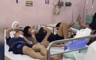 Gần 150 học sinh TPHCM nghi ngộ độc, Bộ Y tế yêu cầu làm rõ