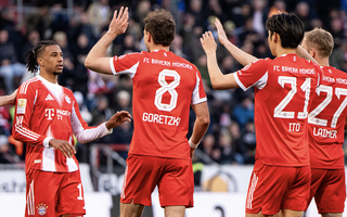 Bayern Munich dội mưa bàn thắng trước St.Pauli, xô đổ kỷ lục 54 năm Bundesliga