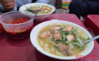 UBND TPHCM yêu cầu cập nhật, kiểm tra các cơ sở thức ăn đường phố