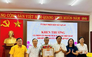 Người đàn ông cứu sống người mẹ ôm con nhảy cầu tự tử: Bị thương vẫn cố gắng cứu người