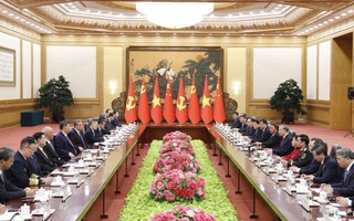 QUAN HỆ VIỆT NAM - TRUNG QUỐC: Phối hợp chiến lược ở tầm cao mới