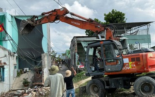 Cưỡng chế 9 trường hợp, bàn giao mặt bằng dự án đường trục chính Vũng Tàu