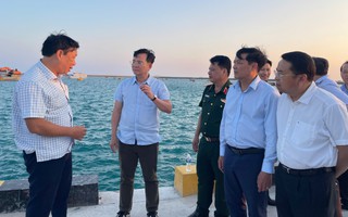 Phú Quý không một mình