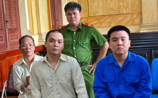 Nam thanh niên ở TPHCM lôi kéo cả mẹ và vợ vào ma túy 