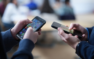 EU ra mắt ứng dụng xác minh độ tuổi