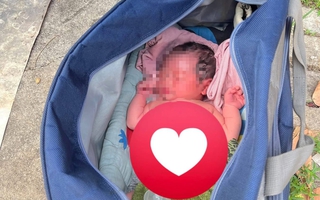 Phát hiện bé sơ sinh còn nguyên dây rốn bị bỏ trong túi xách ở TPHCM