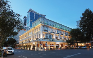 Hotel Continental Saigon: Thưởng thức mỹ vị Steak & Vang giữa lòng di sản trong dịp đại lễ 30-4