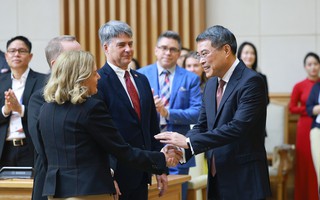 Cải cách, hoàn thiện thể chế để thu hút đầu tư