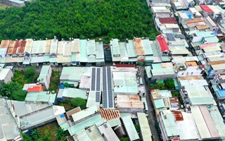 Cận cảnh hàng chục căn nhà “mọc” trên đất người khác ở TPHCM và nỗi lòng người lỡ mua