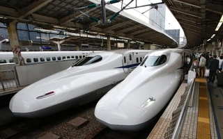 ĐƯỜNG SẮT TỐC ĐỘ CAO: PHÉP THỬ NĂNG LỰC QUỐC GIA: Tàu Shinkansen - biểu tượng toàn cầu