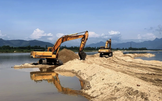 Bộ Xây dựng nói gì về vật liệu xây dựng khan hiếm, đắt đỏ ở các tỉnh phía Nam?