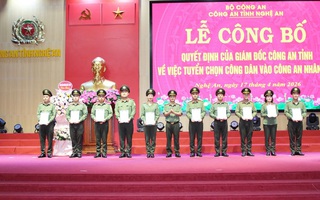 30 nhân viên an ninh hàng không được tuyển vào Công an nhân dân