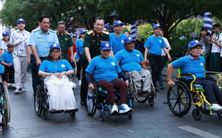 "Kết nối yêu thương" nhân Ngày Người khuyết tật Việt Nam