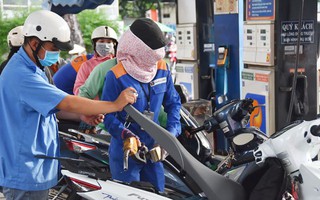 Đề xuất giảm thuế nhập khẩu xăng dầu về 0% đến hết 30-6