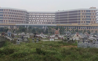 Nghĩa trang quá tải, đài hỏa táng bế tắc