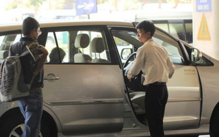 Công an TP Hà Nội sẽ làm việc với các quản trị viên hội nhóm "xe ghép, xe tiện chuyến"