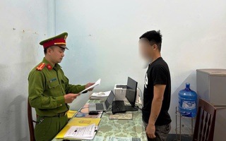 Thuê ô tô rồi đem cầm cố, người đàn ông trốn sang Campuchia vẫn không thoát