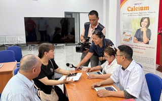 Cứ 3 phụ nữ, có 1 người bị loãng xương