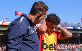 Nhiều chân sút nhập tịch Indonesia bị các CLB Hà Lan dừng thi đấu và cấm tập luyện