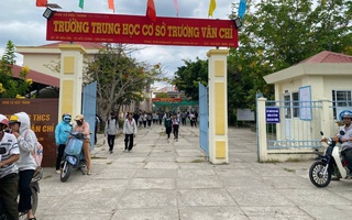 17 học sinh đồng loạt "tố" bị giáo viên... tác động vật lý