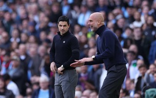 Siêu máy tính dự báo “sốc” cho Arsenal và Tottenham