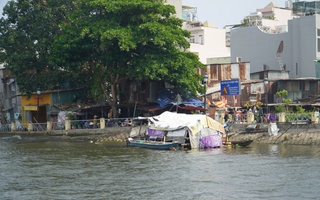 TPHCM: Sạt lở bờ sông, kênh rạch ảnh hưởng hàng trăm hộ dân