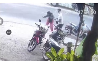 Xác định danh tính đối tượng hành hung phụ nữ giữa phố Quy Nhơn