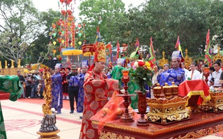 Dâng hương Đức Quốc Tổ Lạc Long Quân, lan tỏa hào khí dân tộc