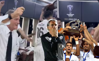 HLV Mancini và học trò mừng "hụt" chức vô địch vì kịch bản không ngờ